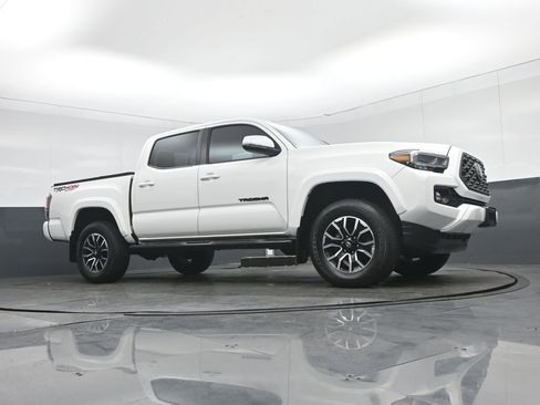 Used 2023 Toyota Tacoma TRD Sport image 52