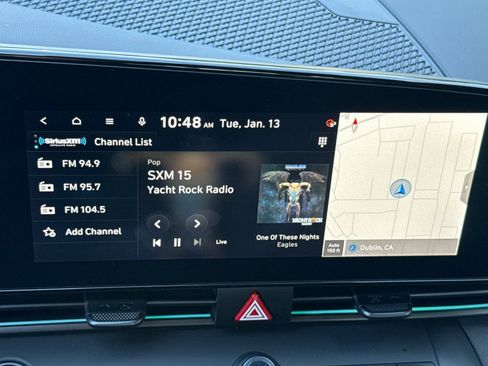 Certified 2025 Hyundai Elantra SEL image 20