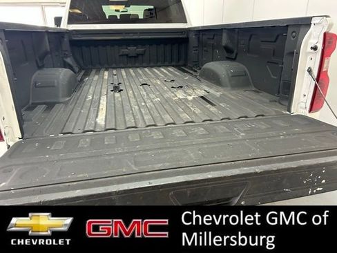 Used 2022 Chevrolet Silverado 2500 LT w/ Convenience Package image 8