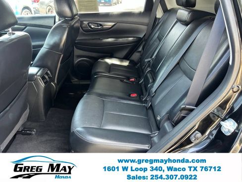 Used 2018 Nissan Rogue SL FWD image 19