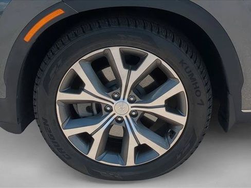 Used 2022 Hyundai Palisade SEL w/ 8P Bench Seat Package FWD image 22
