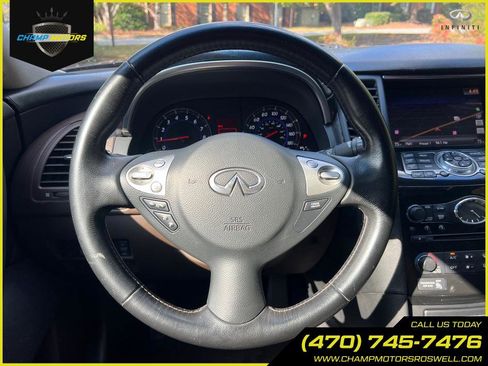 Used 2011 INFINITI FX35 2WD w/ Premium Pkg image 22