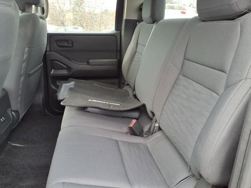 Certified 2024 Nissan Frontier S AWD/4WD image 19