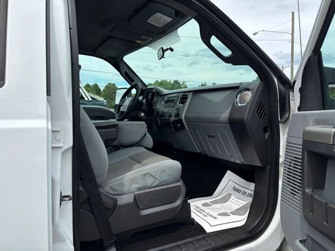 Used 2015 Ford F250 XLT AWD/4WD image 28