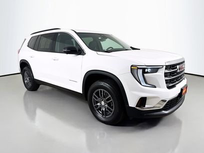 Used 2025 GMC Acadia Elevation