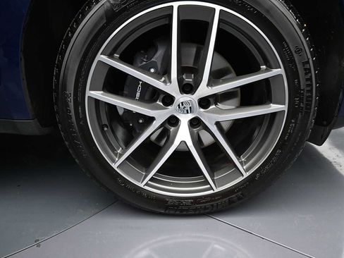 Certified 2026 Porsche Macan AWD/4WD image 21
