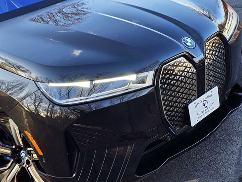 Used 2023 BMW iX M60 image 87