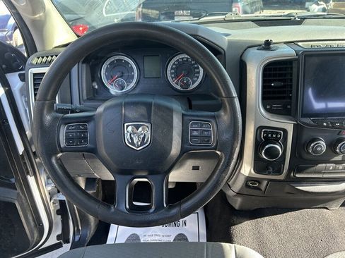 Used 2019 RAM 1500 Classic SLT image 20