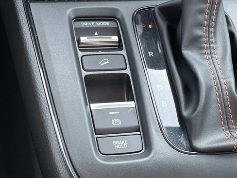 Used 2025 Honda CR-V Sport image 37