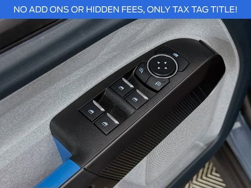 New 2025 Ford Maverick XLT w/ XLT Luxury Package image 17