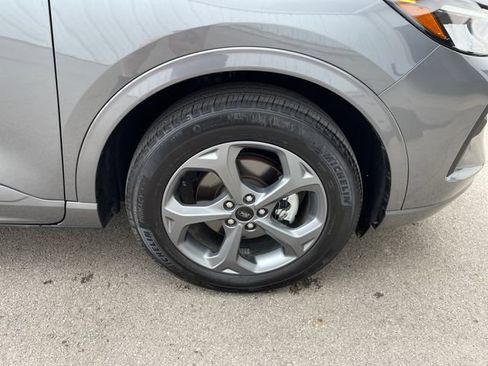 Used 2024 Ford Escape ST-Line w/ Tech Pack #1 AWD/4WD image 41