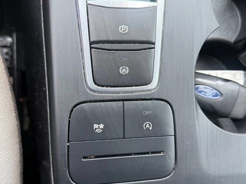 Used 2021 Ford Escape S FWD image 19