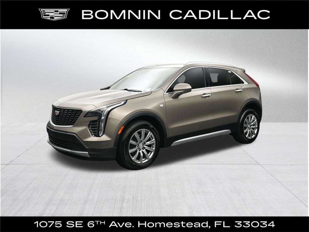 Used 2020 Cadillac XT4 Premium Luxury FWD image 1