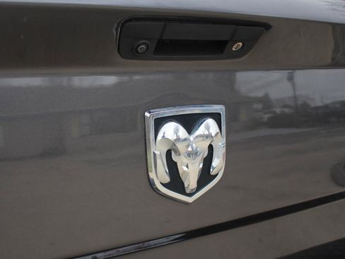 Used 2018 RAM 1500 Big Horn image 41