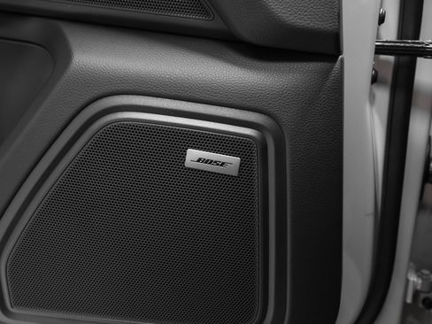 New 2026 Porsche Macan AWD/4WD image 42