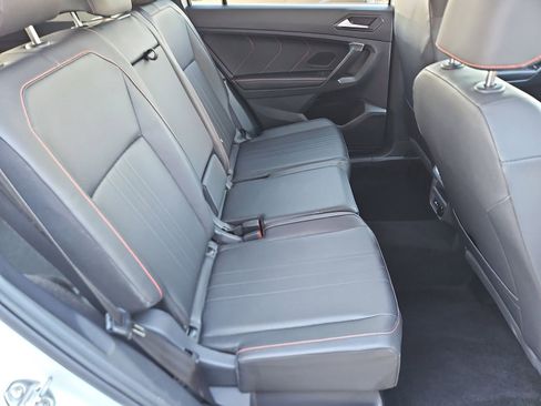 Used 2024 Volkswagen Tiguan Wolfsburg Edition image 20