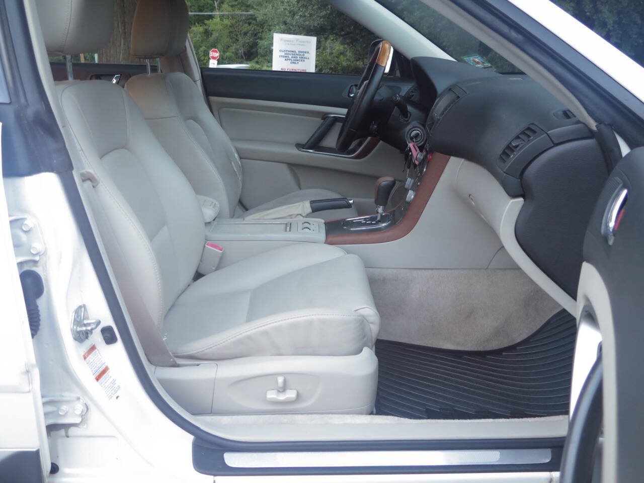 Used 2005 Subaru Outback 3.0R Limited AWD/4WD image 16
