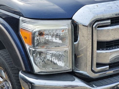 Used 2016 Ford F250 Lariat w/ Lariat Interior Package AWD/4WD image 2