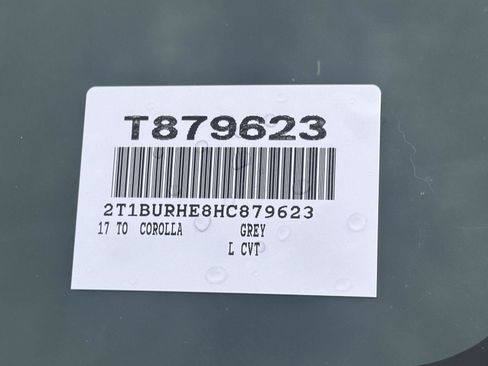 Used 2017 Toyota Corolla LE FWD image 14