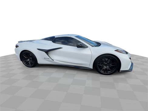 Used 2024 Chevrolet Corvette Z06 w/ Battery Protection Package image 9