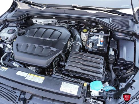 Used 2024 Volkswagen GTI SE FWD image 40