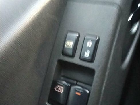 Used 2017 Nissan Frontier SV image 21