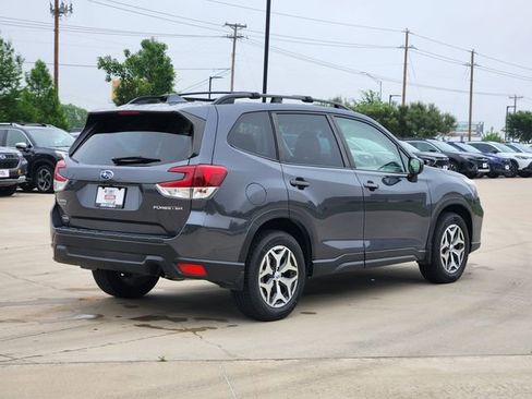 Used 2021 Subaru Forester Premium w/ Popular Package #1 image 7