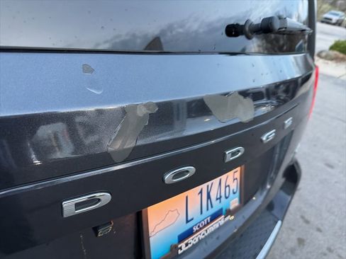 Used 2014 Dodge Grand Caravan SXT image 19