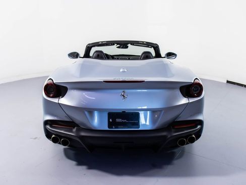 Certified 2023 Ferrari Portofino M Base image 7