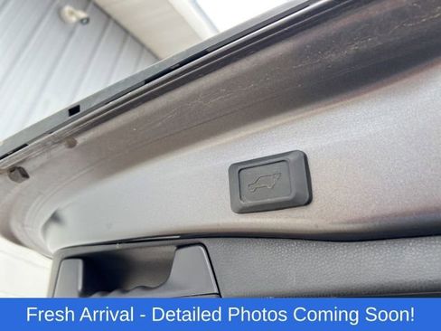 Used 2023 Toyota RAV4 XLE w/ Convenience Package AWD/4WD image 13