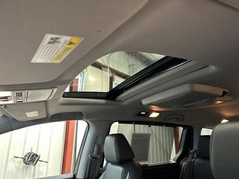 Certified 2023 Honda Odyssey Touring image 36