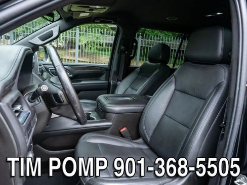 Used 2021 Chevrolet Suburban LT RWD image 11