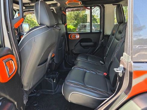 Used 2022 Jeep Wrangler Unlimited Willys image 13