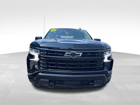 Used 2023 Chevrolet Silverado 1500 RST w/ Convenience Package II AWD/4WD image 9