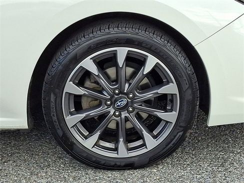 Used 2023 Subaru Impreza 2.0i Limited image 8