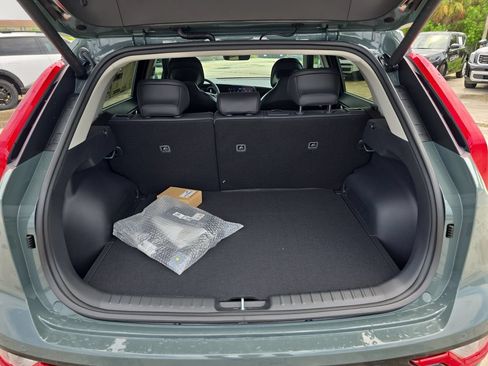 New 2026 Kia Niro Wind w/ Wind Preserve Package FWD image 10