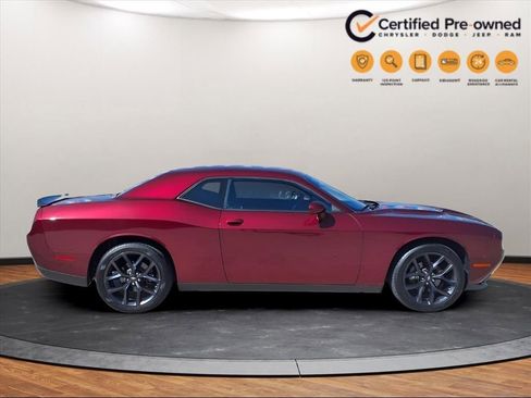 Used 2023 Dodge Challenger SXT w/ Blacktop Package image 36