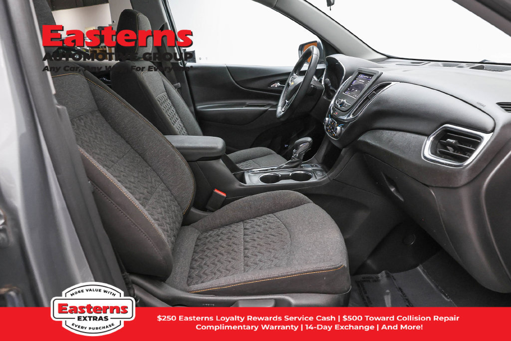 Used 2023 Chevrolet Equinox LT AWD/4WD image 24