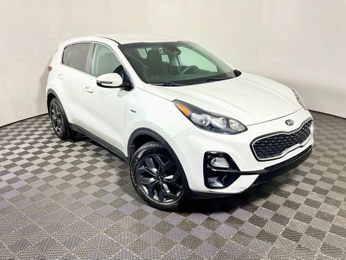 Used 2022 Kia Sportage LX w/ LX AWD Value Edition Package image 5