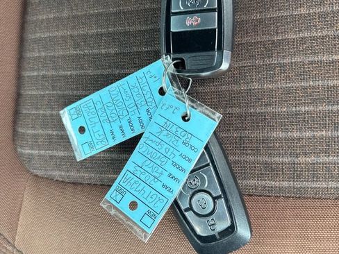 Used 2023 Ford Bronco Outer Banks image 35