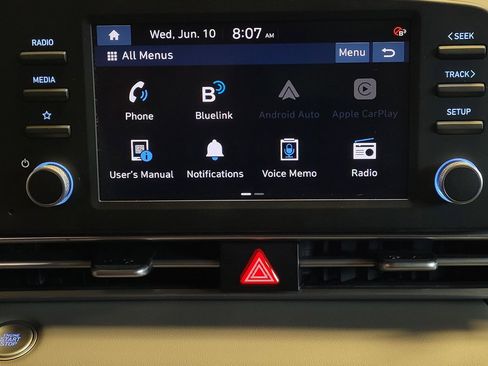Used 2023 Hyundai Elantra SEL w/ Preferred Accessory Package FWD image 25