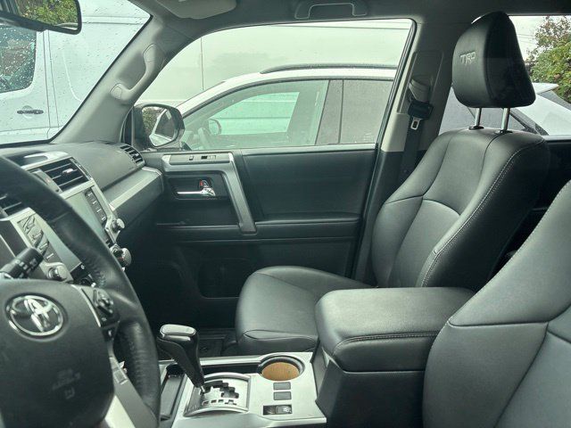 Used 2023 Toyota 4Runner TRD Sport w/ Technology Package AWD/4WD image 4