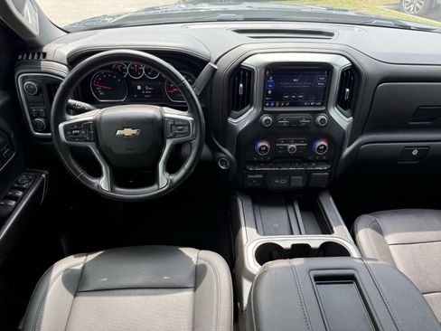 Used 2022 Chevrolet Silverado 1500 LTZ w/ LTZ Convenience Package II RWD image 14