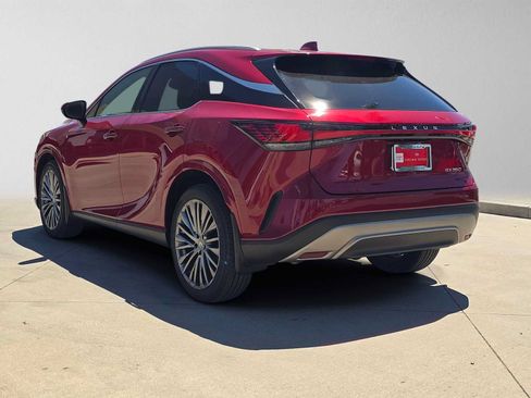 Used 2024 Lexus RX 350 FWD w/ Convenience Package image 5