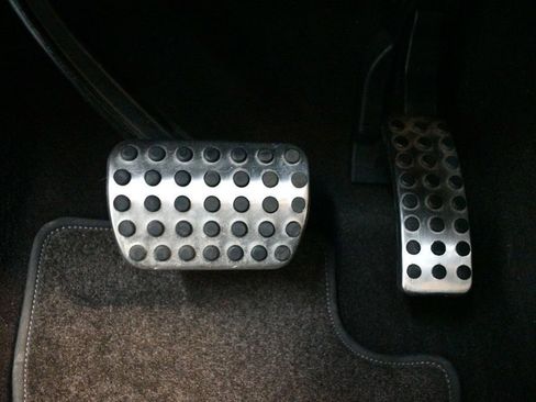 Used 2019 Mercedes-Benz GLE 400 4MATIC image 76