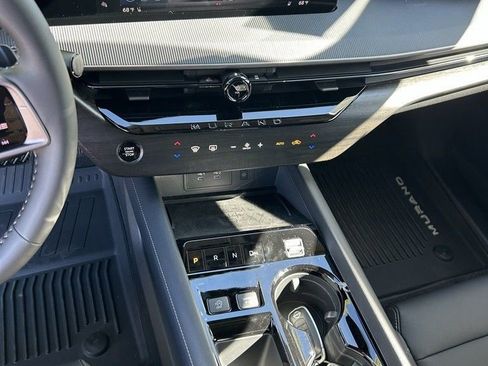 New 2025 Nissan Murano SV AWD/4WD image 18