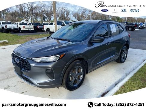 Certified 2023 Ford Escape ST-Line image 8