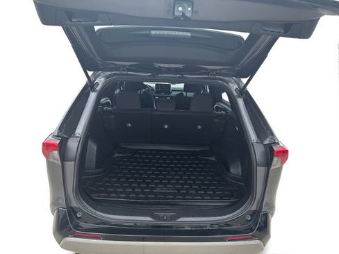 Used 2024 Toyota RAV4 SE AWD/4WD image 12