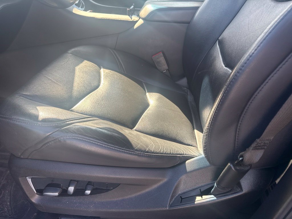 Used 2020 Cadillac Escalade ESV Luxury RWD image 6