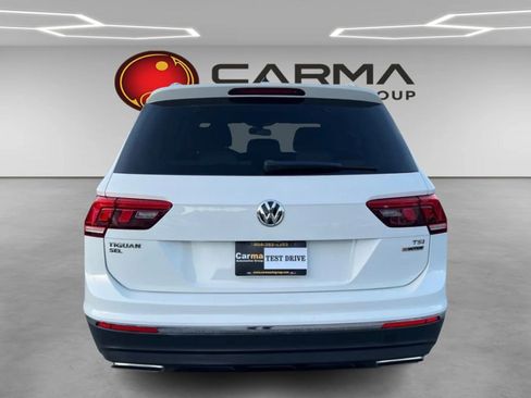 Used 2018 Volkswagen Tiguan SEL w/ 3rd Row Seat Package AWD/4WD image 4